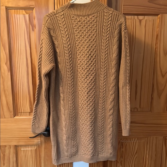 Cable Knit Tan Sweater - Picture 8 of 9